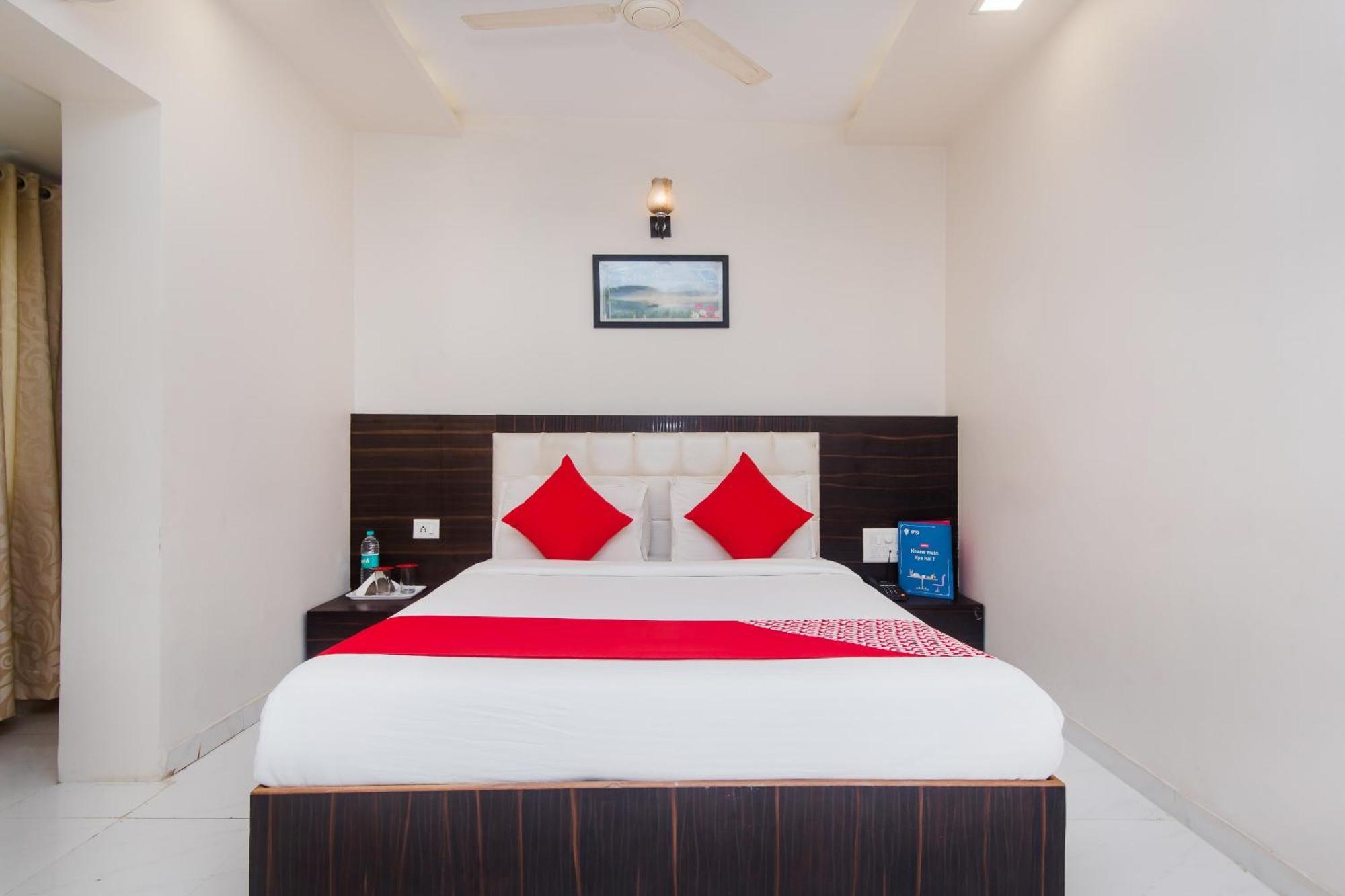 Hotel O Alfa Grand Near Chhatrapati Shivaji International Airport Bombay Exterior foto